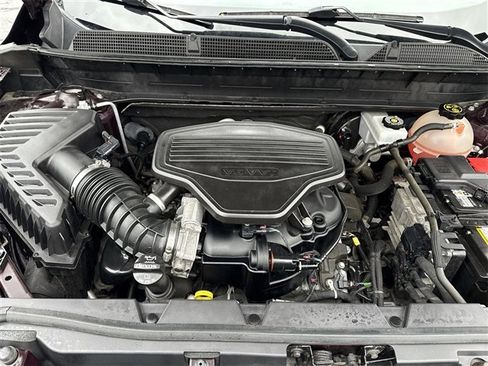 Certified 2020 GMC Acadia SLE w/ Driver Convenience Package image 28