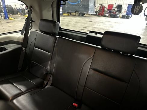 Used 2015 Nissan Armada Platinum w/ 2nd Row Captain Seat Package AWD/4WD image 31