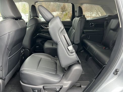 New 2026 Subaru Ascent Touring image 6