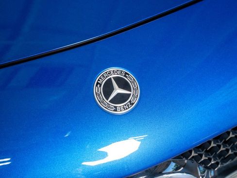 Used 2024 Mercedes-Benz CLE 300 4MATIC Coupe image 17