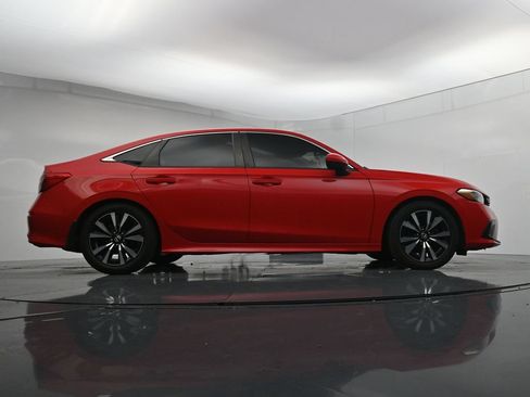 Used 2022 Honda Civic EX image 24