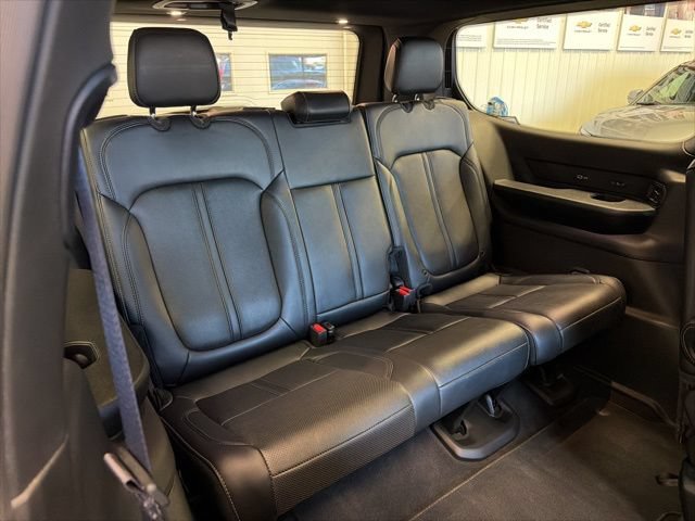Used 2024 Jeep Wagoneer Series II w/ Premium Group I AWD/4WD image 28