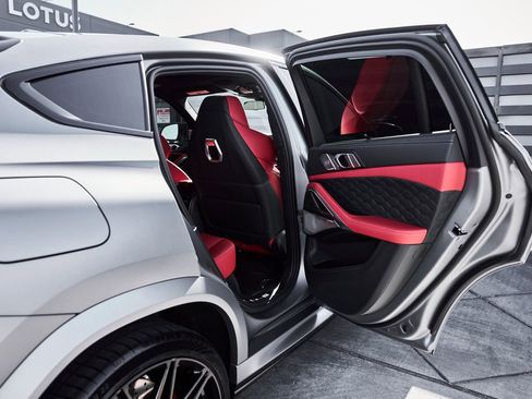 Used 2026 BMW X6 M Competition w/ Executive Package AWD/4WD image 27