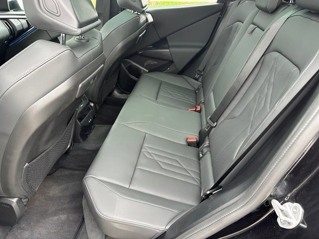 Used 2025 BMW X3 xDrive30i AWD/4WD image 14