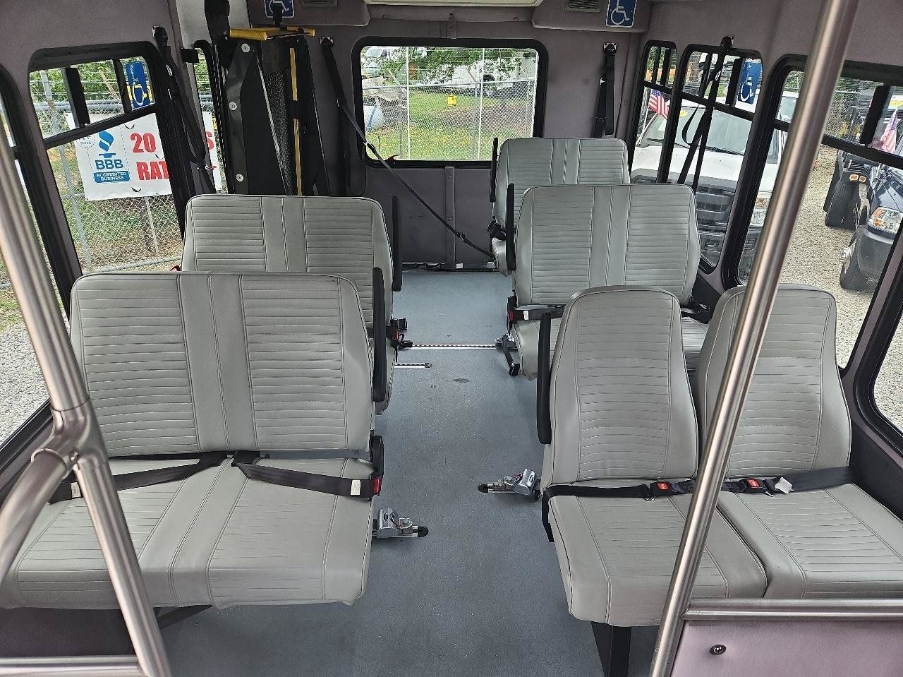 Used 2015 Chevrolet Express 3500 w/ Shuttle Bus Package RWD image 26