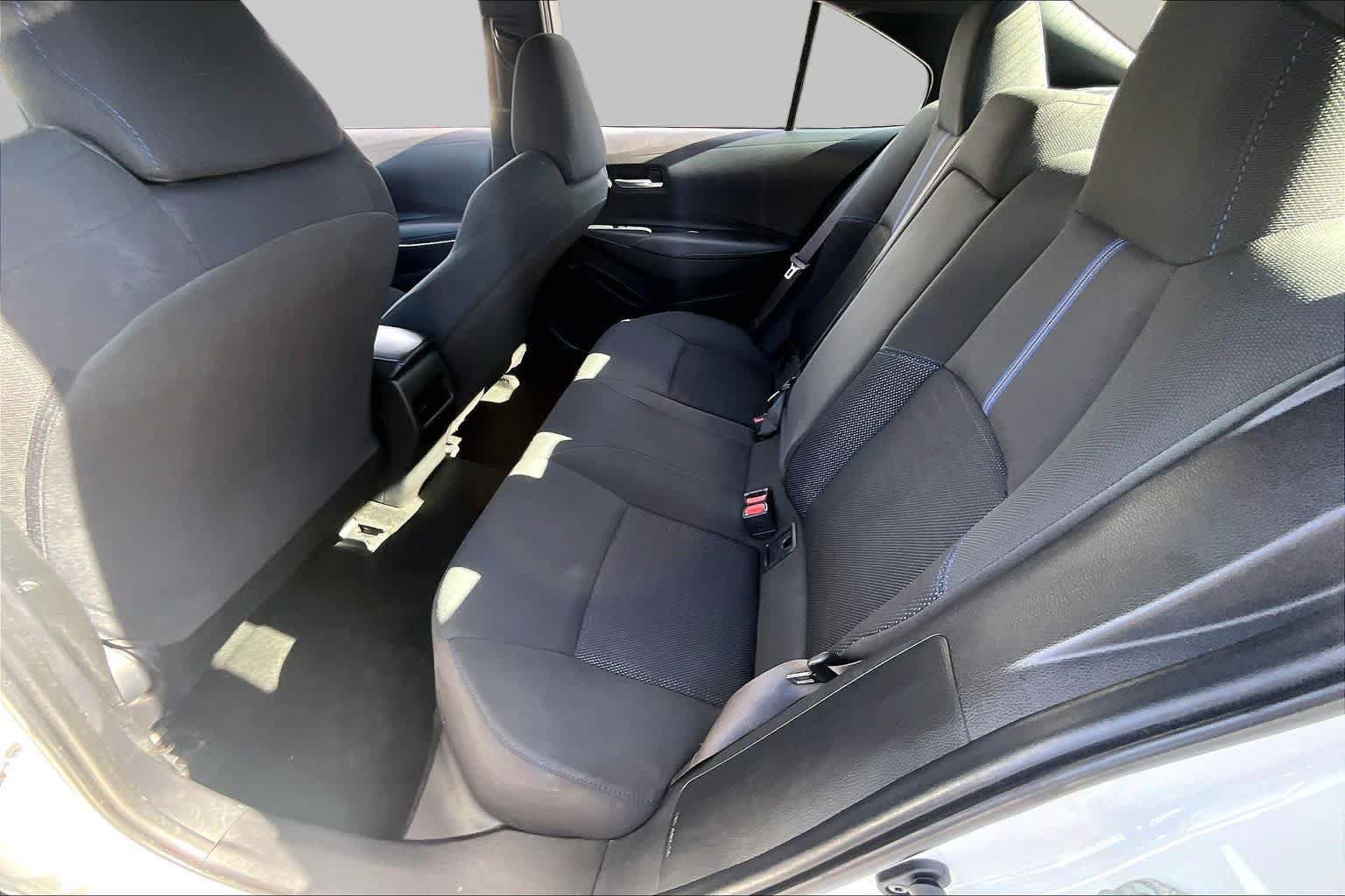 Used 2022 Toyota Corolla SE FWD image 19