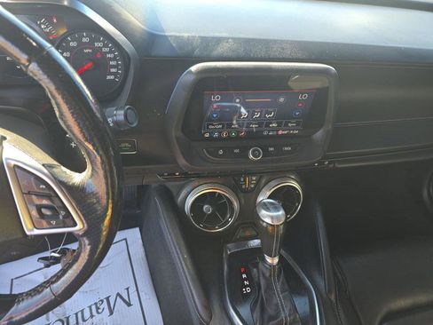 Used 2020 Chevrolet Camaro SS image 11