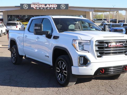 Used 2021 GMC Sierra 1500 AT4 w/ AT4 Preferred Package image 1
