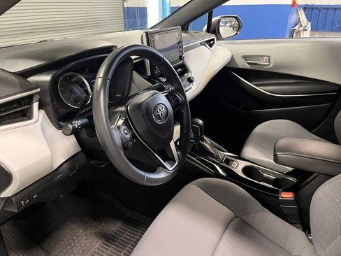 Used 2020 Toyota Corolla SE image 23