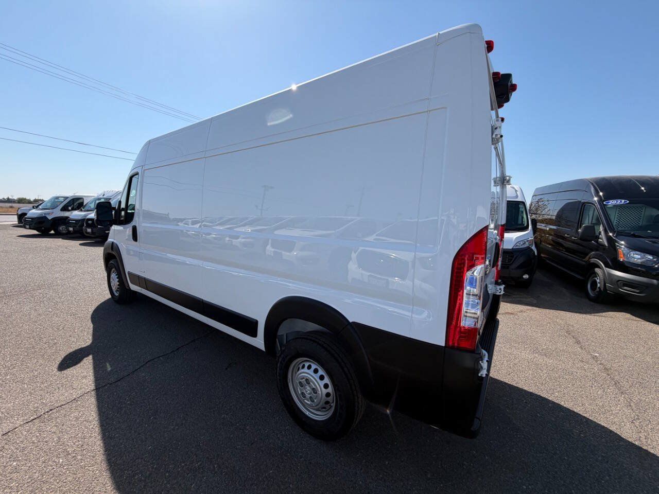 Used 2026 RAM ProMaster 2500 w/ Convenience Group FWD image 8