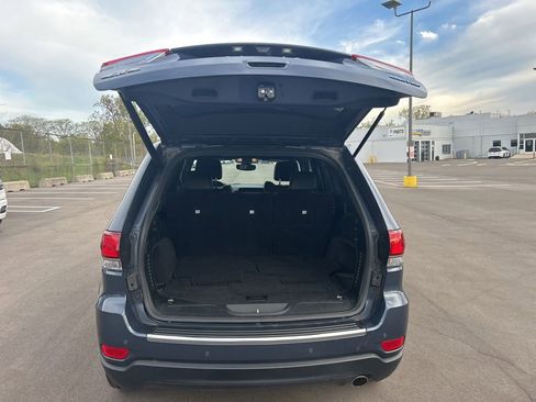 Used 2020 Jeep Grand Cherokee Limited AWD/4WD image 10