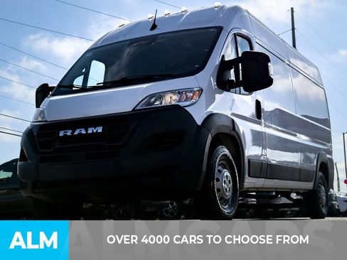 Used 2023 RAM ProMaster 2500 FWD image 2