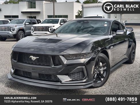 Used 2025 Ford Mustang GT RWD image 1
