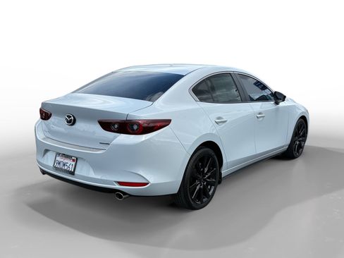 Used 2024 MAZDA MAZDA3 s FWD image 5