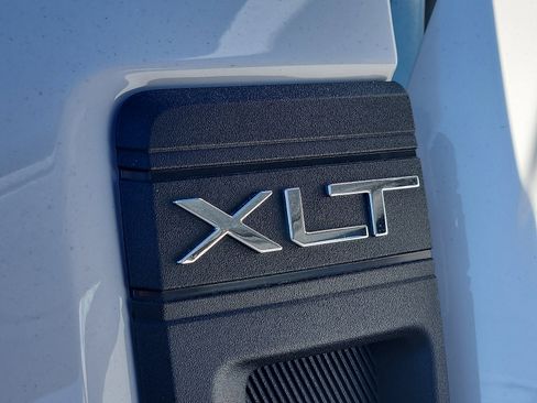 Used 2023 Ford Maverick XLT image 30