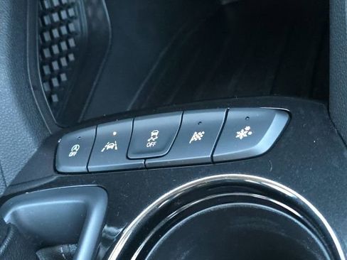 Used 2023 Chevrolet TrailBlazer LT w/ Convenience Package image 32