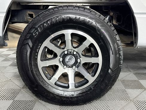 Used 2013 Ford F150 XLT w/ Mid Equipment Group image 29