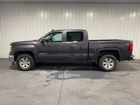 Used 2015 GMC Sierra 1500 SLE w/ SLE Value Package image 3