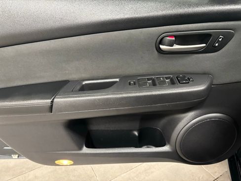 Used 2012 MAZDA MAZDA6 i Sport image 18