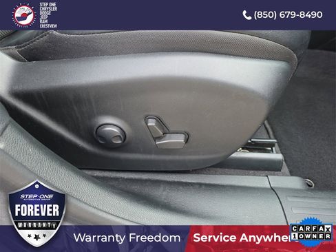 Used 2022 Jeep Cherokee Limited image 38