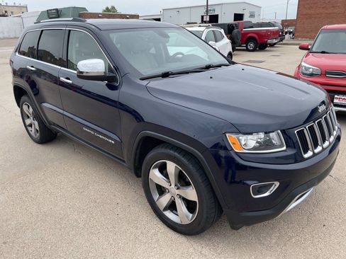 Used 2015 Jeep Grand Cherokee Limited AWD/4WD image 7