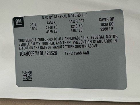 Used 2011 Buick Lucerne CXL w/ Driver Confidence Package image 25