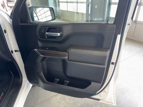 Used 2021 Chevrolet Silverado 1500 RST image 26