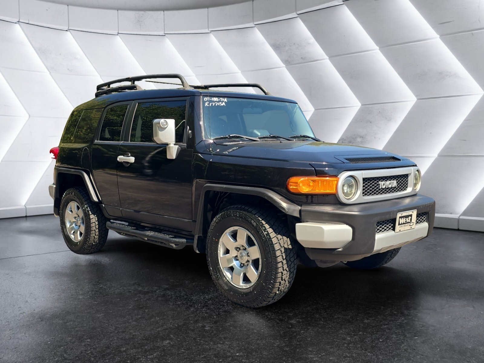 Used 2007 Toyota FJ Cruiser 4WD w/ Upgrade Pkg 2 image 7