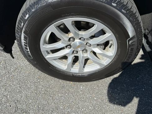 Used 2022 Chevrolet Silverado 1500 LT image 13