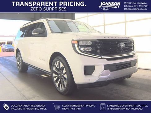 Certified 2025 Ford Expedition Max Platinum w/ Driver's Package AWD/4WD image 1