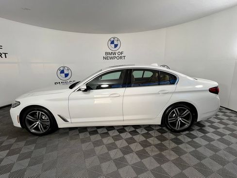 Used 2023 BMW 530i xDrive 530i xDrive w/ Premium Package image 10