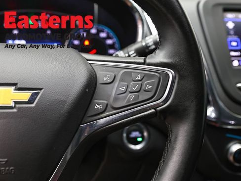 Used 2024 Chevrolet Equinox LT AWD/4WD image 15