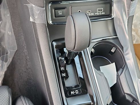 New 2025 Subaru Ascent Bronze Edition image 7