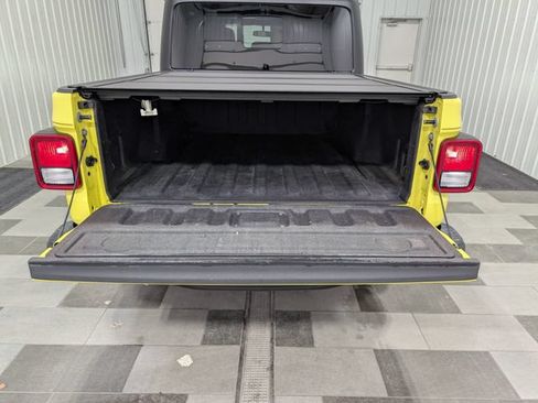 Used 2023 Jeep Gladiator Sport AWD/4WD image 22