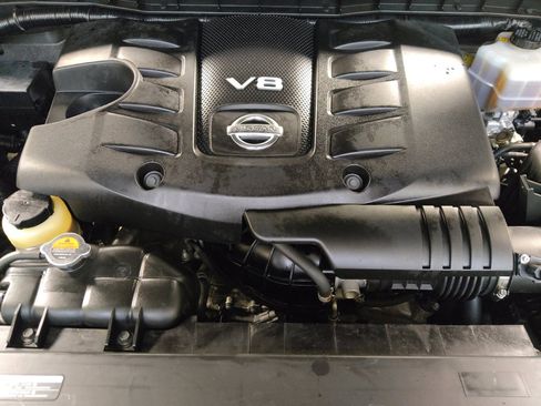 Used 2017 Nissan Armada SL w/ Interior Lighting Package RWD image 30