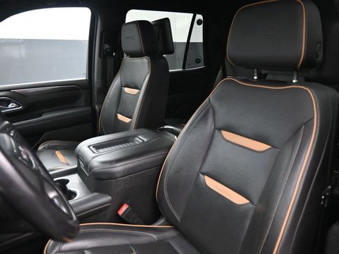 Used 2021 GMC Yukon AT4 w/ Rear Media and Nav Package image 13