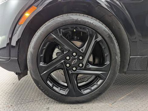 Used 2025 Chevrolet Equinox EV RS w/ Convenience Package II FWD image 28