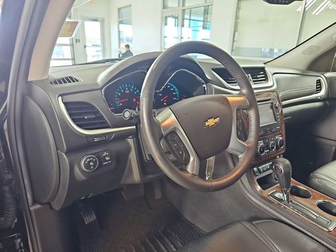 Used 2014 Chevrolet Traverse LTZ image 22