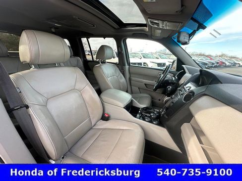 Used 2014 Honda Pilot Touring image 35