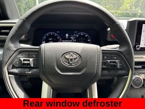 Used 2025 Toyota Tacoma TRD Off-Road AWD/4WD image 16
