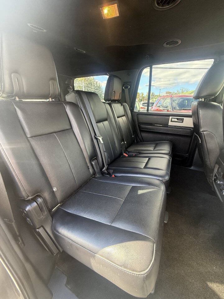 Used 2016 Ford Expedition Limited AWD/4WD image 17