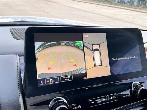 Certified 2024 Nissan Armada SL image 23