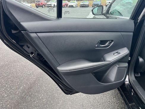 Used 2024 Nissan Sentra SV image 21