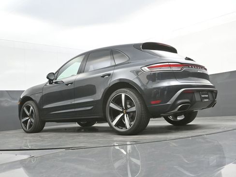 New 2026 Porsche Macan image 37