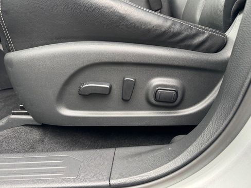 Certified 2024 Nissan Murano SL image 16