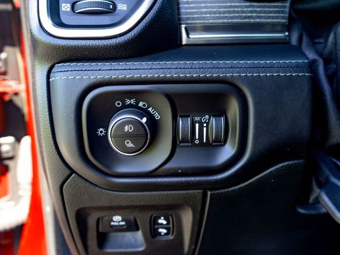 Used 2019 RAM 1500 Limited AWD/4WD image 20