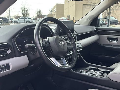 Used 2024 Honda Pilot Elite image 27
