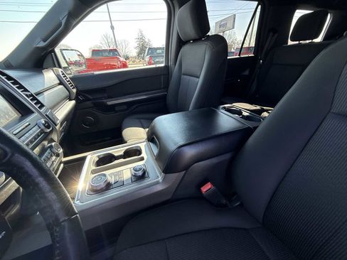 Used 2019 Ford Expedition XLT AWD/4WD image 21