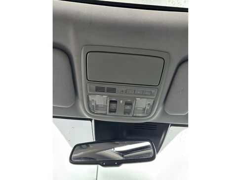 Used 2021 Honda CR-V Touring image 31