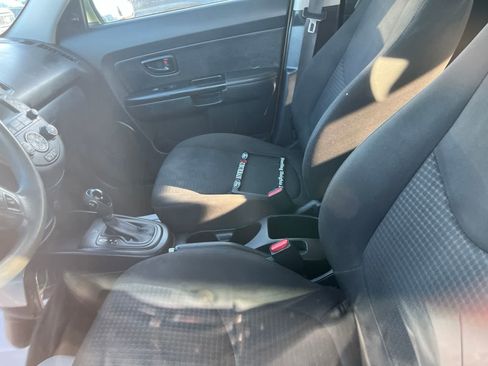 Used 2012 Kia Soul FWD image 21